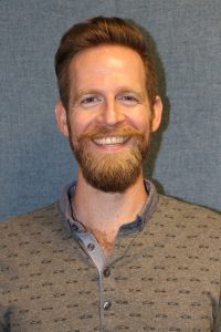 VanStan_1252-200x300